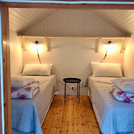 Pirttiaitta Lomamökit